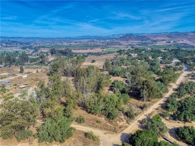 272 Applegate Way, Arroyo Grande, California 93420