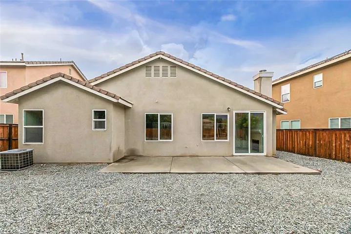 863 Melville Avenue, San Jacinto, California 92583