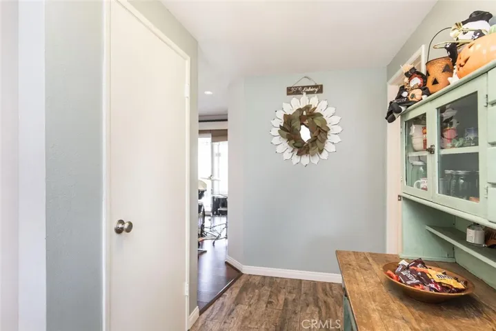 21009 Kingscrest Drive, Saugus, California 91350