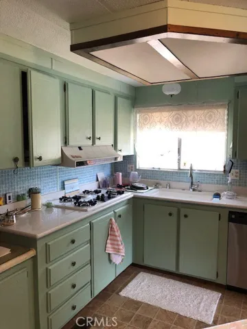 13902 Apple Lane, Clearlake Oaks, California 95423