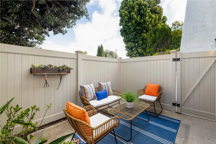 2609 Nelson Avenue D, Redondo Beach, California 90278