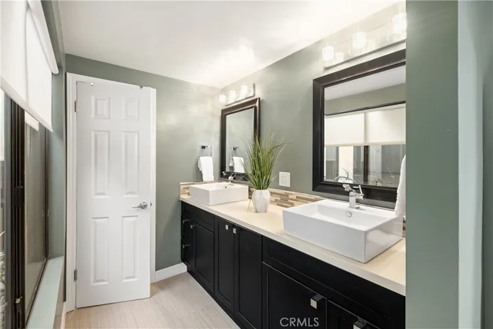 2609 Nelson Avenue D, Redondo Beach, California 90278