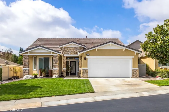417 Glacier, Beaumont, California 92223