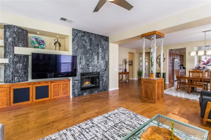 417 Glacier, Beaumont, California 92223