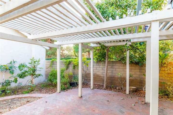 2026 W Summer Wind, Santa Ana, California 92704
