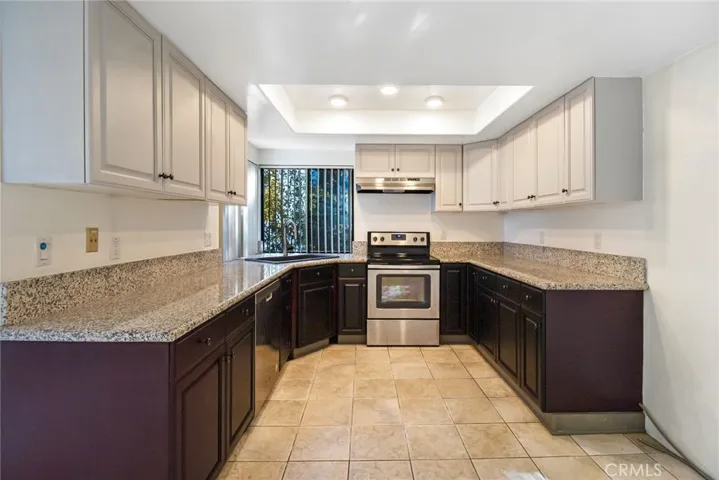 2026 W Summer Wind, Santa Ana, California 92704