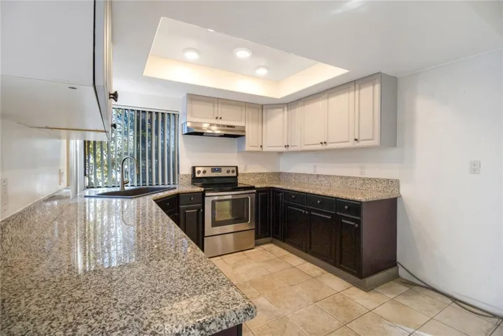 2026 W Summer Wind, Santa Ana, California 92704