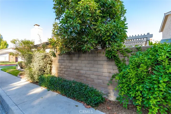 2026 W Summer Wind, Santa Ana, California 92704