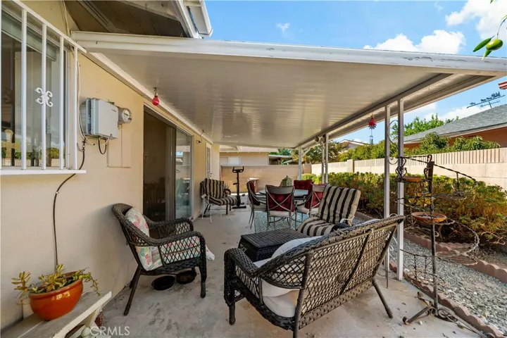 1440 W Whittier Avenue, Hemet, California 92543