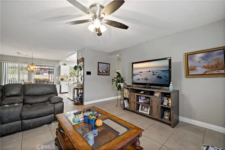 1440 W Whittier Avenue, Hemet, California 92543