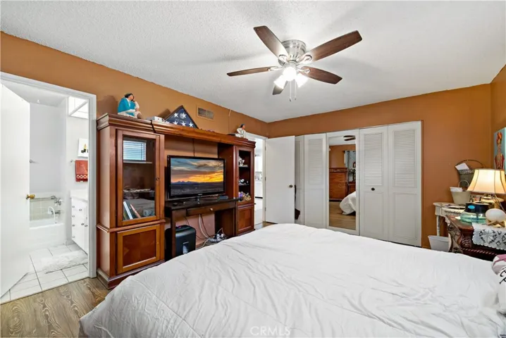 1440 W Whittier Avenue, Hemet, California 92543