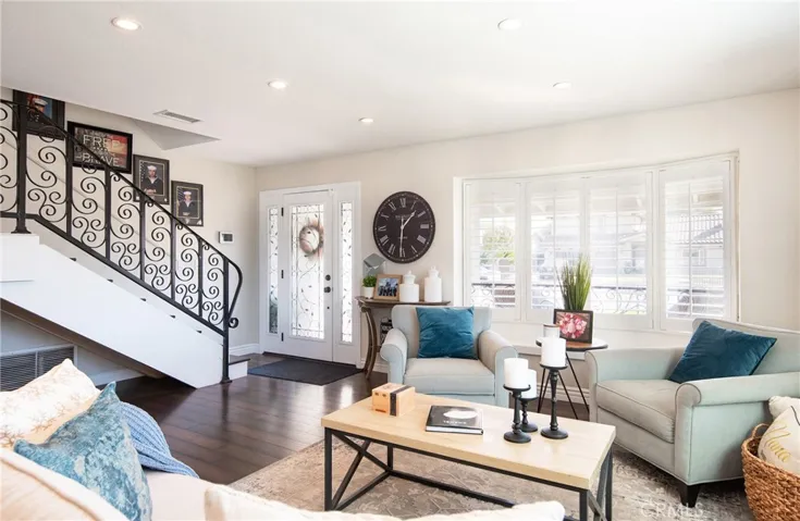 3293 Greenglade Avenue, Pico Rivera, California 90660