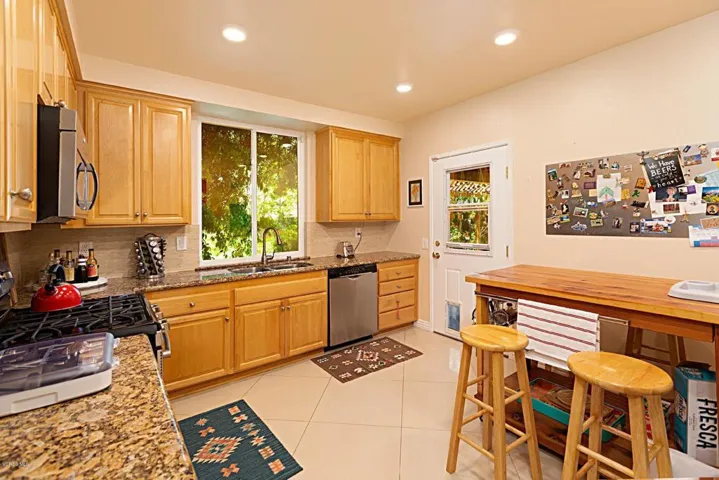 Kitchen 1
