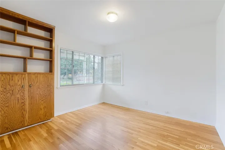 15014 Bassett Street, Van Nuys, California 91405