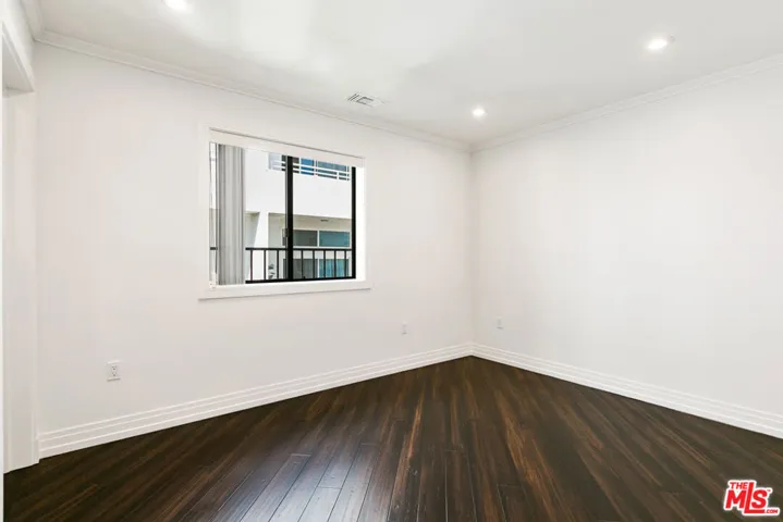 1211 9th 300, Santa Monica, California 90401