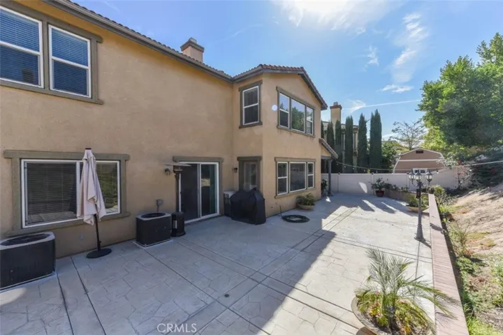 7605 Shadyside Way, Eastvale, California 92880