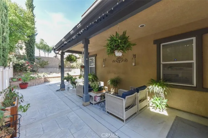 7605 Shadyside Way, Eastvale, California 92880