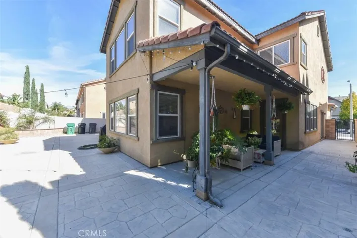 7605 Shadyside Way, Eastvale, California 92880