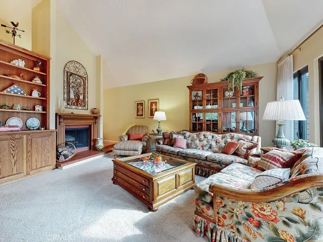 672 Serrano Drive 9, San Luis Obispo, California 93405