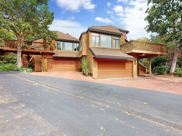 672 Serrano Drive 9, San Luis Obispo, California 93405