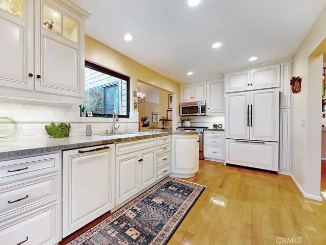 672 Serrano Drive 9, San Luis Obispo, California 93405