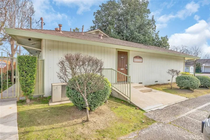 507 W 25th Street, Merced, California 95340
