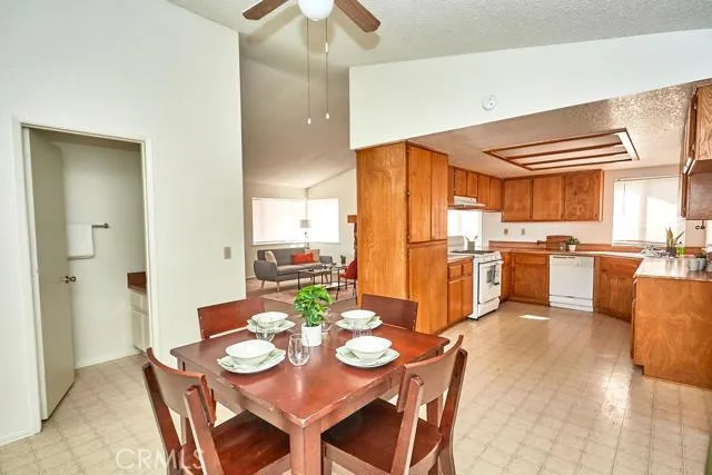 26518 Oar Lane, Helendale, California 92342