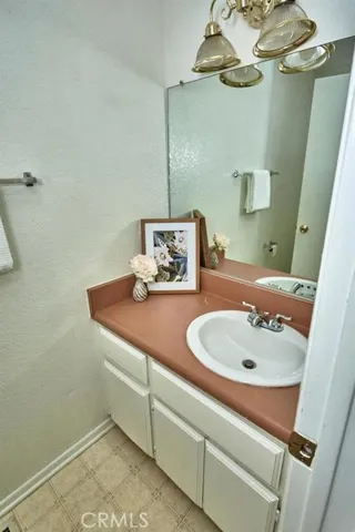 26518 Oar Lane, Helendale, California 92342