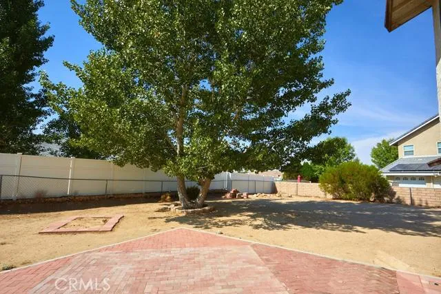26518 Oar Lane, Helendale, California 92342