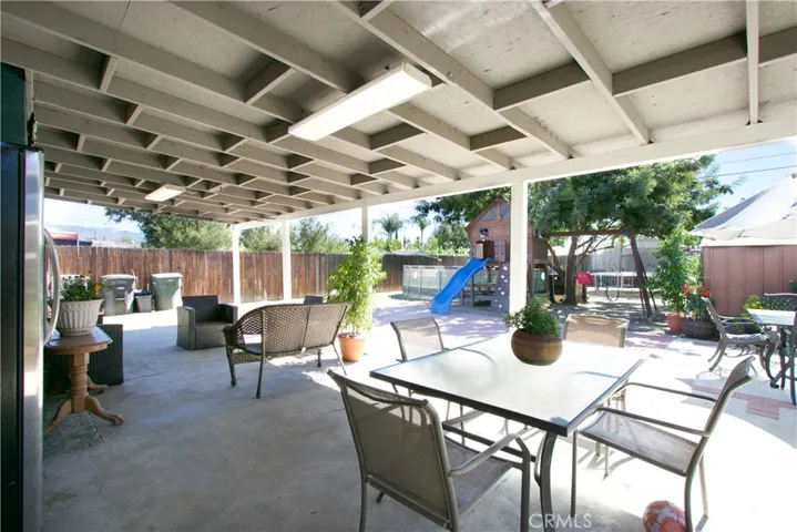 446 E 2nd Street, San Jacinto, California 92583