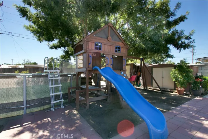 446 E 2nd Street, San Jacinto, California 92583