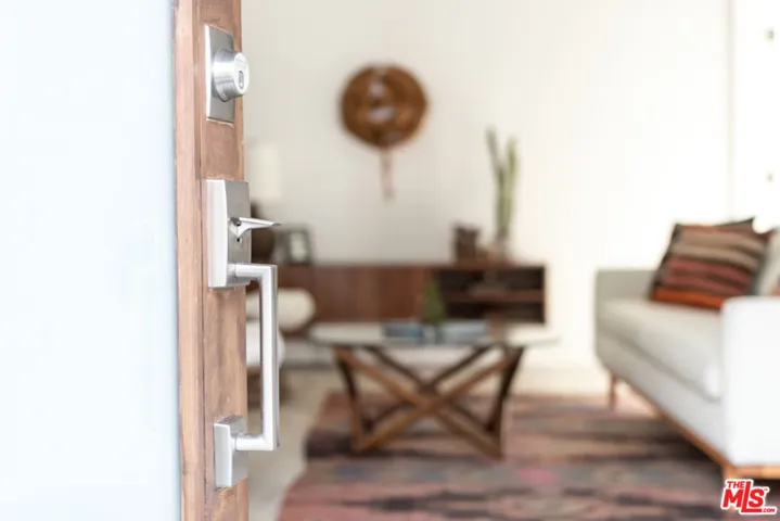 2538 Elsinore Street, Los Angeles, California 90026