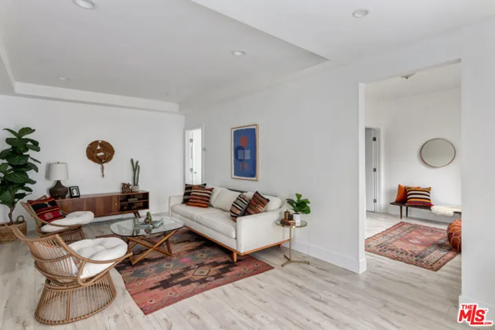 2538 Elsinore Street, Los Angeles, California 90026
