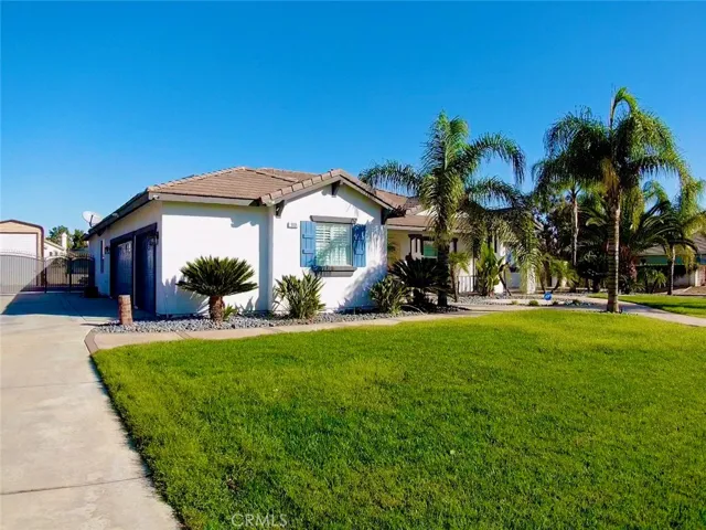 910 Hereford, Perris, California 92571