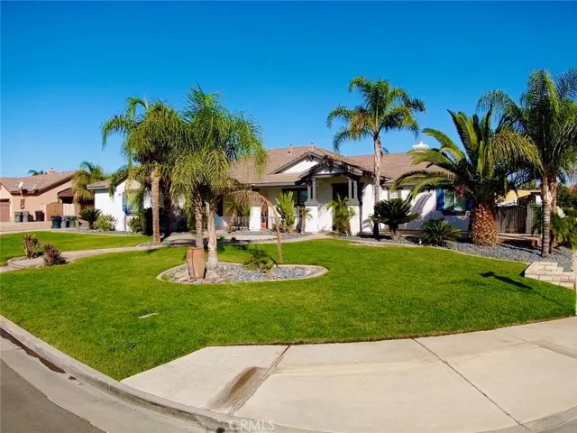 910 Hereford, Perris, California 92571