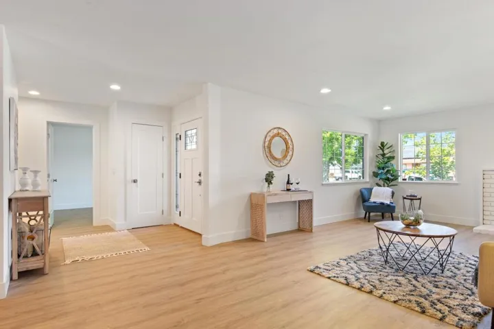 1484 Willowmont Ave, San Jose, California 95118