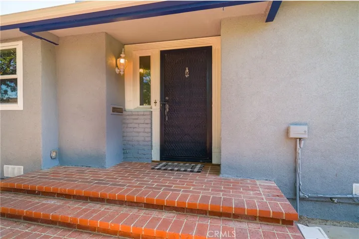 1023 Cartagena Street E, Long Beach, California 90807