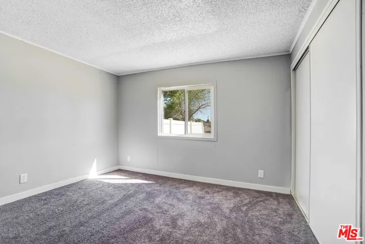 11351 Eaby Road, Phelan, California 92371