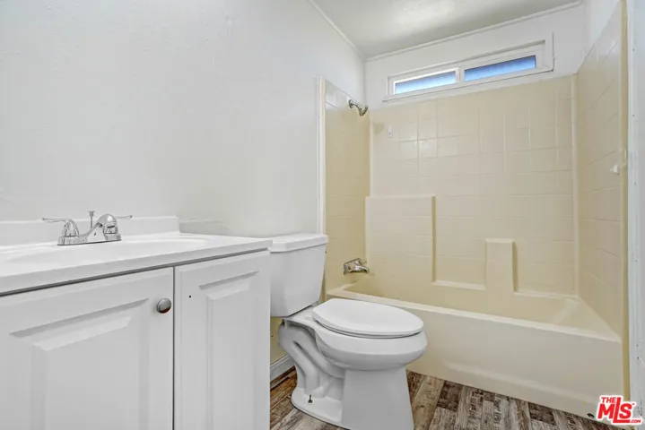 11351 Eaby Road, Phelan, California 92371