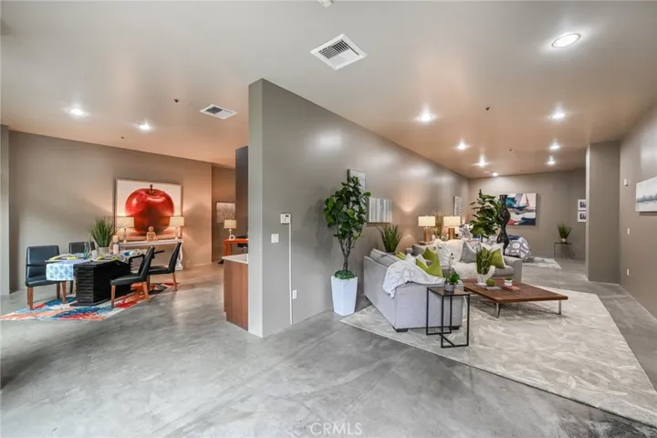 849 S Broadway 102, Los Angeles, California 90014