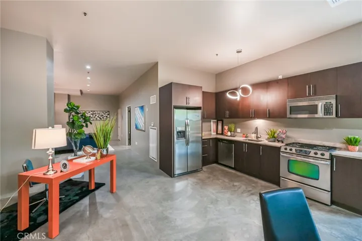 849 S Broadway 102, Los Angeles, California 90014