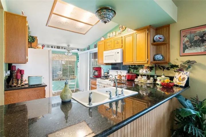 30641 Shoreline Drive, Menifee, California 92584