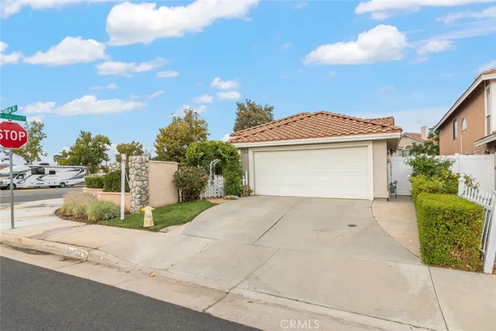 30641 Shoreline Drive, Menifee, California 92584