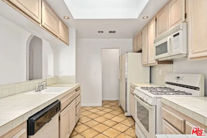 Kitchen with a pantry & oversized