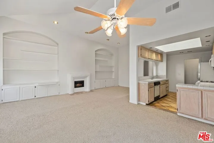 2677 Centinela Avenue 308, Santa Monica, California 90405