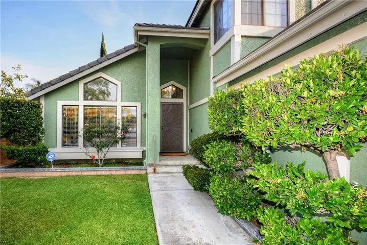 1251 W Banyon Street, Rialto, California 92377