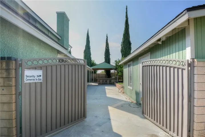 1251 W Banyon Street, Rialto, California 92377