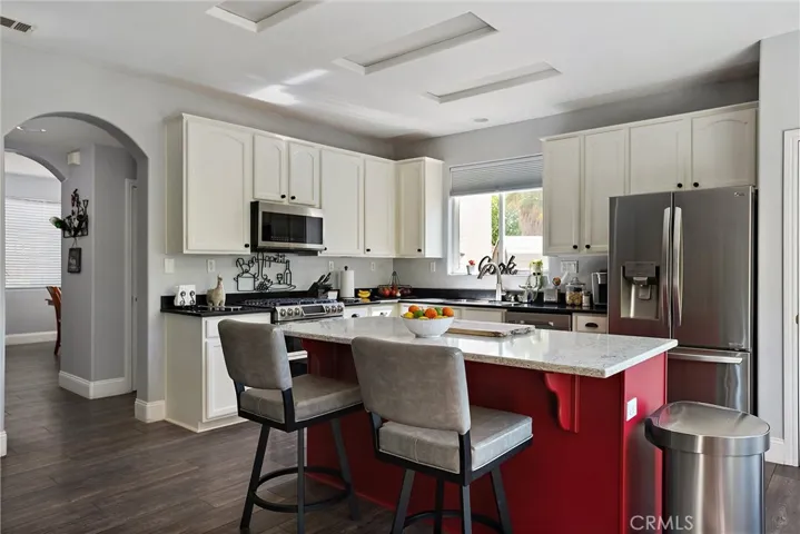 747 Jersey Court, Paso Robles, California 93446