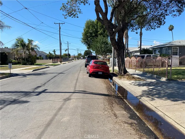 STREET VIEW WEST SIDE