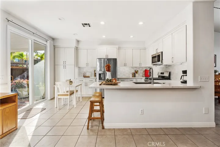 28587 Country Rose Lane, Menifee, California 92584
